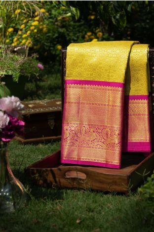 Buy the amazing black banarasi raw silk saree online on Karagiri | BUY NOW