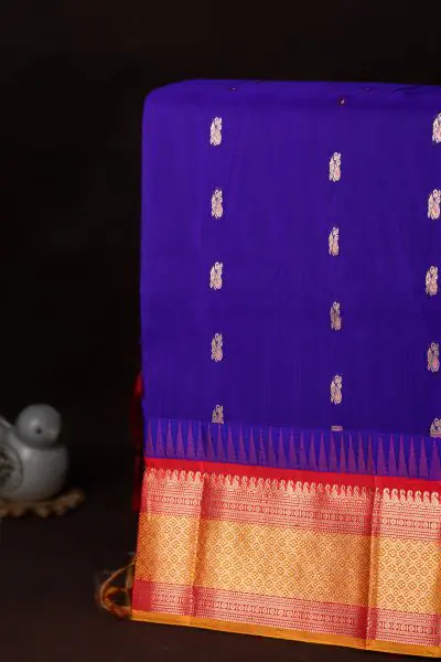 Checks Pattern Kuppadam Tissue Silk Saree – Festivogue