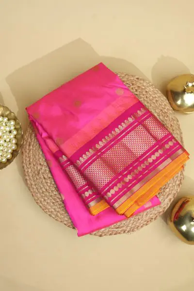 Buy SHIV FASHION Temple Border, Solid/Plain, Applique, Woven Narayanpet Silk  Blend, Cotton Blend Multicolor Sarees Online @ Best Price In India |  Flipkart.com